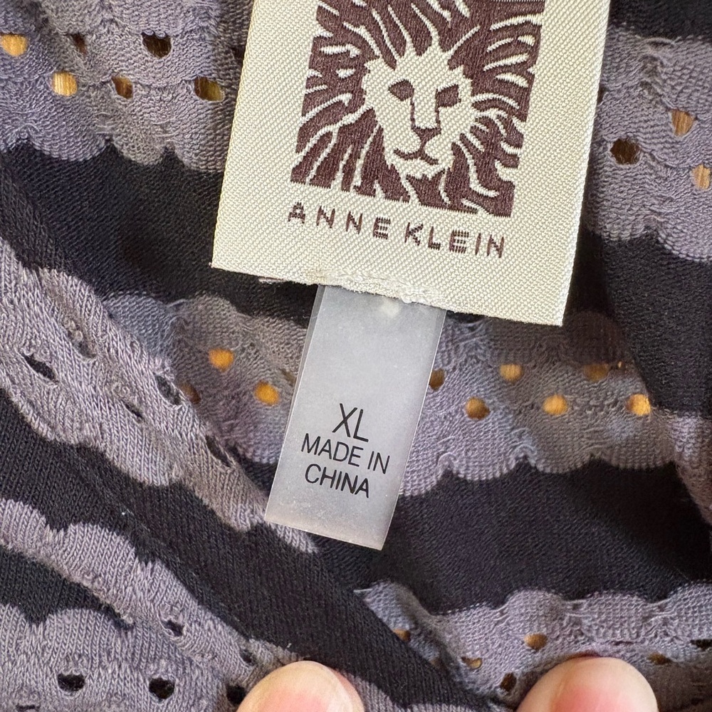 Anne Klein Black & Gray Perforated Striped Long Sleeve Top - Picture 6 of 8